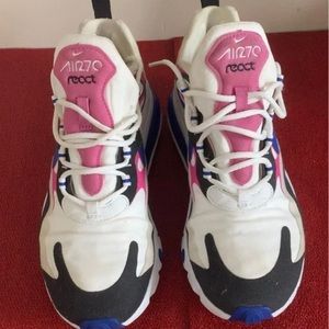 Nike Women's Air Max 270 React
